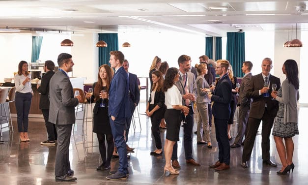 Networking im Job: Vom Flirten abgeschaut