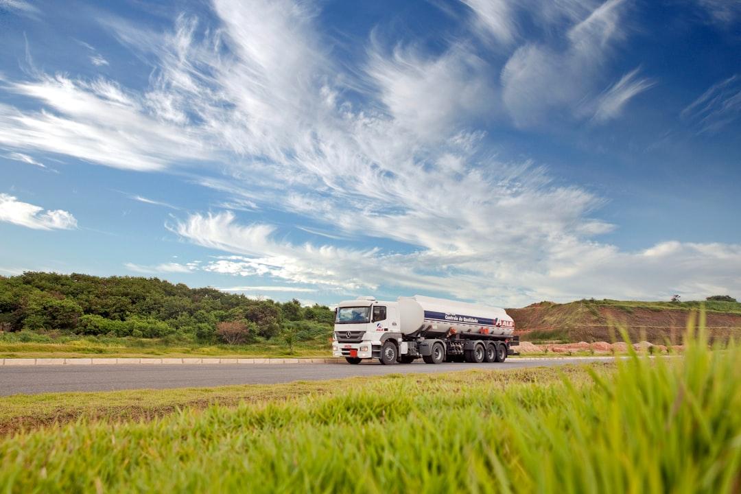 Photo Moving assistance: Truck